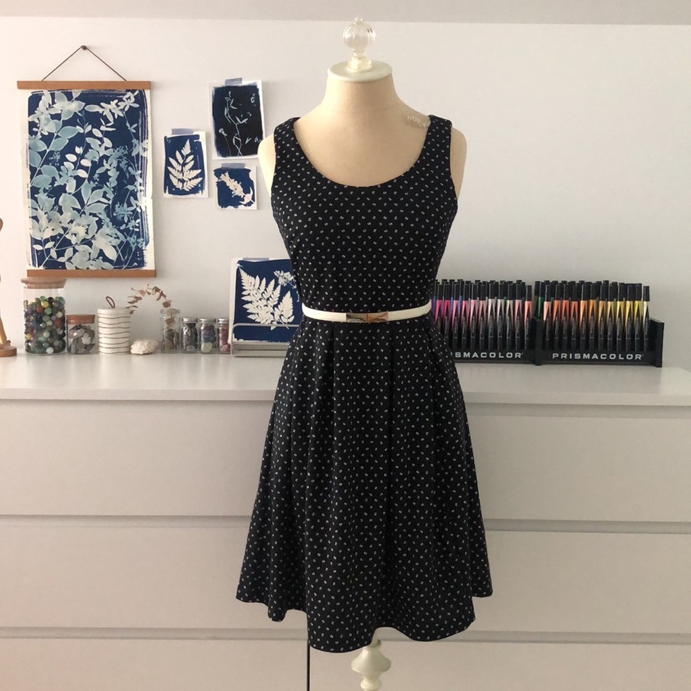 🌱 2/$25 🌱 Elle Black and White Polka Dot Sleeveless Dress